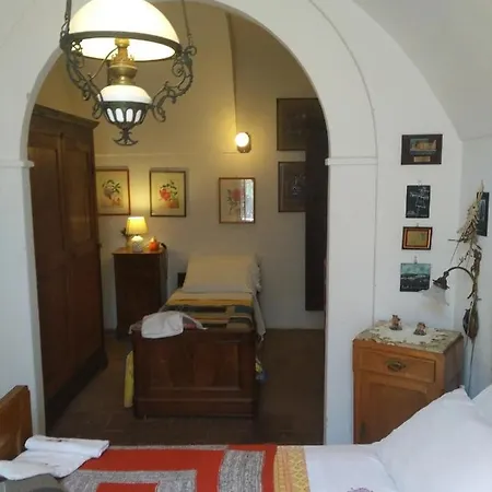 Palazzo Rosso Apartment Bracelli